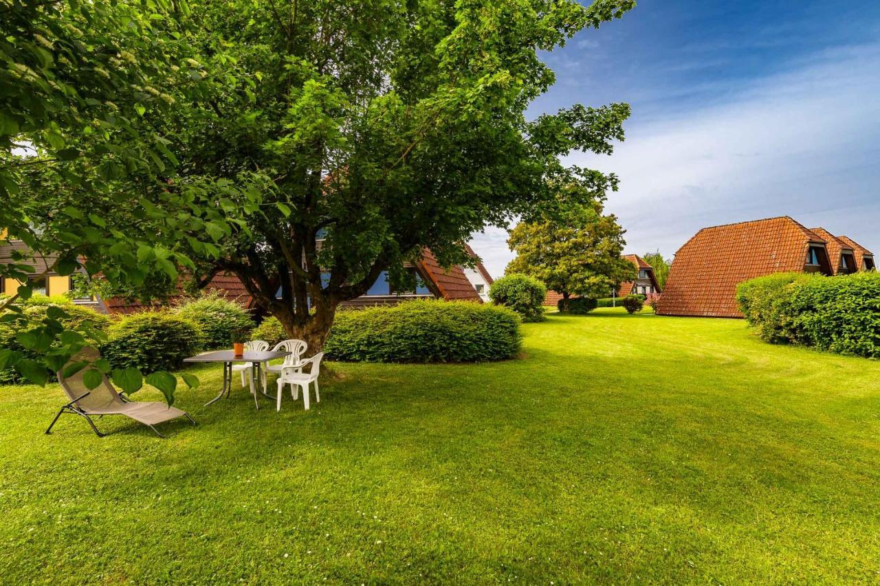 Ferienwohnpark Immenstaad Am Bodensee Nurdachhaus Typ 8 Ndt 099 Eksteriør billede
